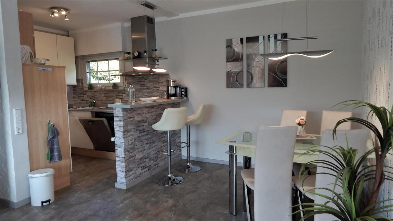 Seeblick-Ferienwohnung Im "Ferienhaus Agger-Blick" Mit Traumhafter Sonnen-Terrasse, Sauna, E-Kamin & Kajak Гумерсбах Екстериор снимка