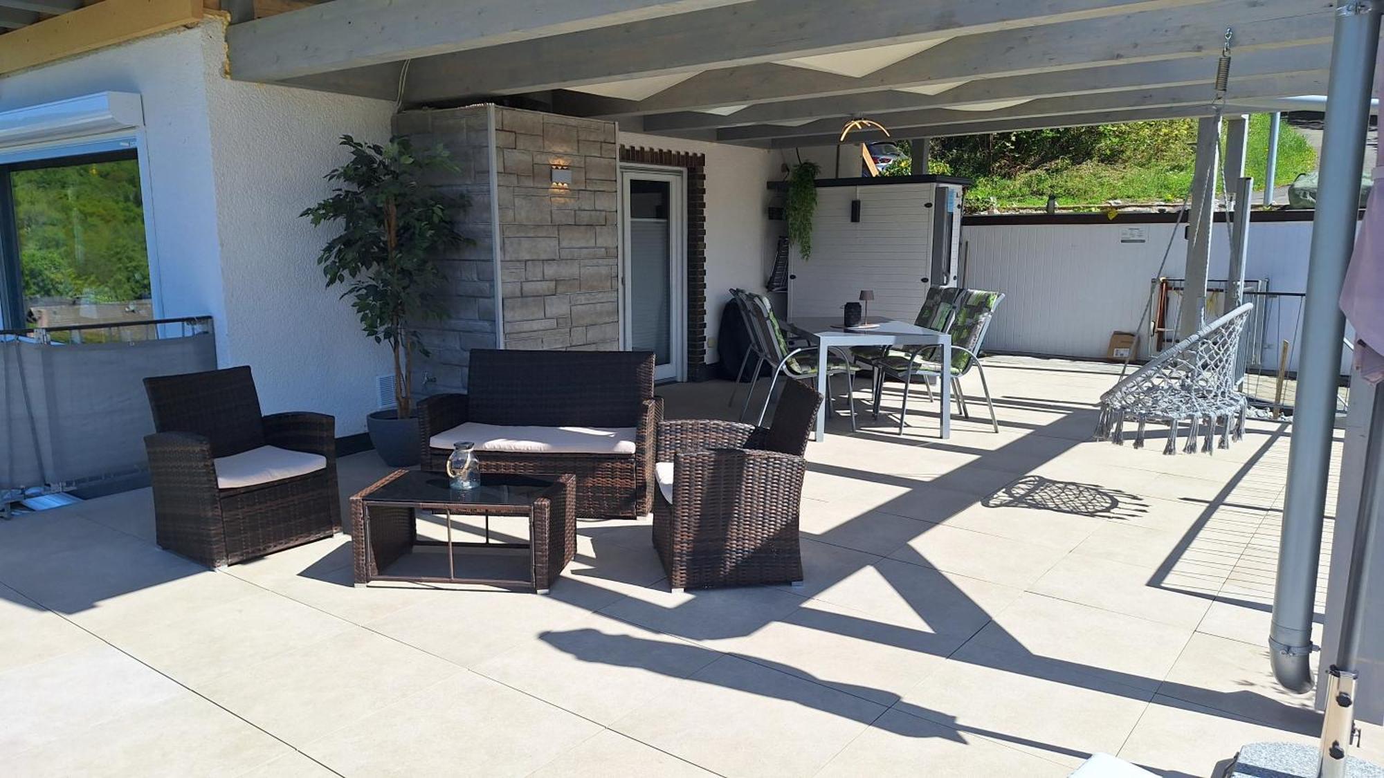 Seeblick-Ferienwohnung Im "Ferienhaus Agger-Blick" Mit Traumhafter Sonnen-Terrasse, Sauna, E-Kamin & Kajak Гумерсбах Екстериор снимка